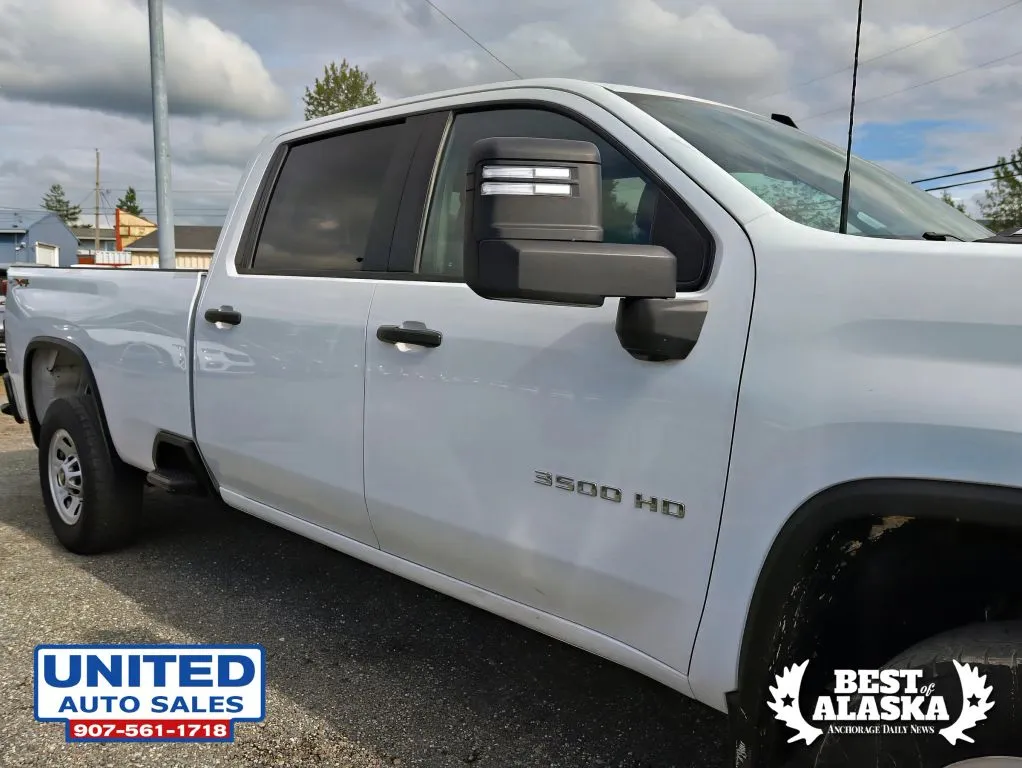 Chevrolet 3500HD photo 4