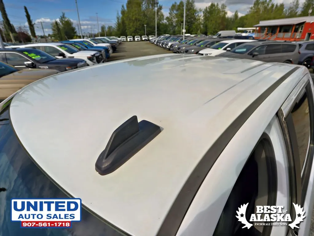 Chevrolet 3500HD photo 7