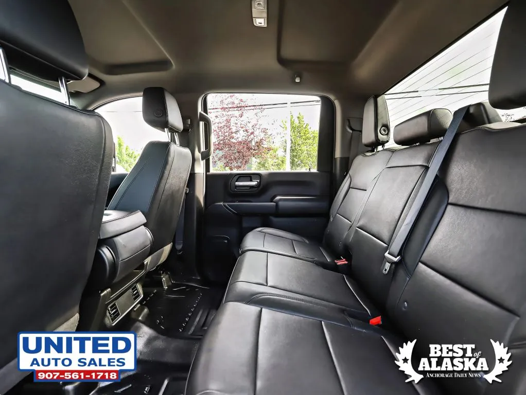 Chevrolet 3500HD photo 37