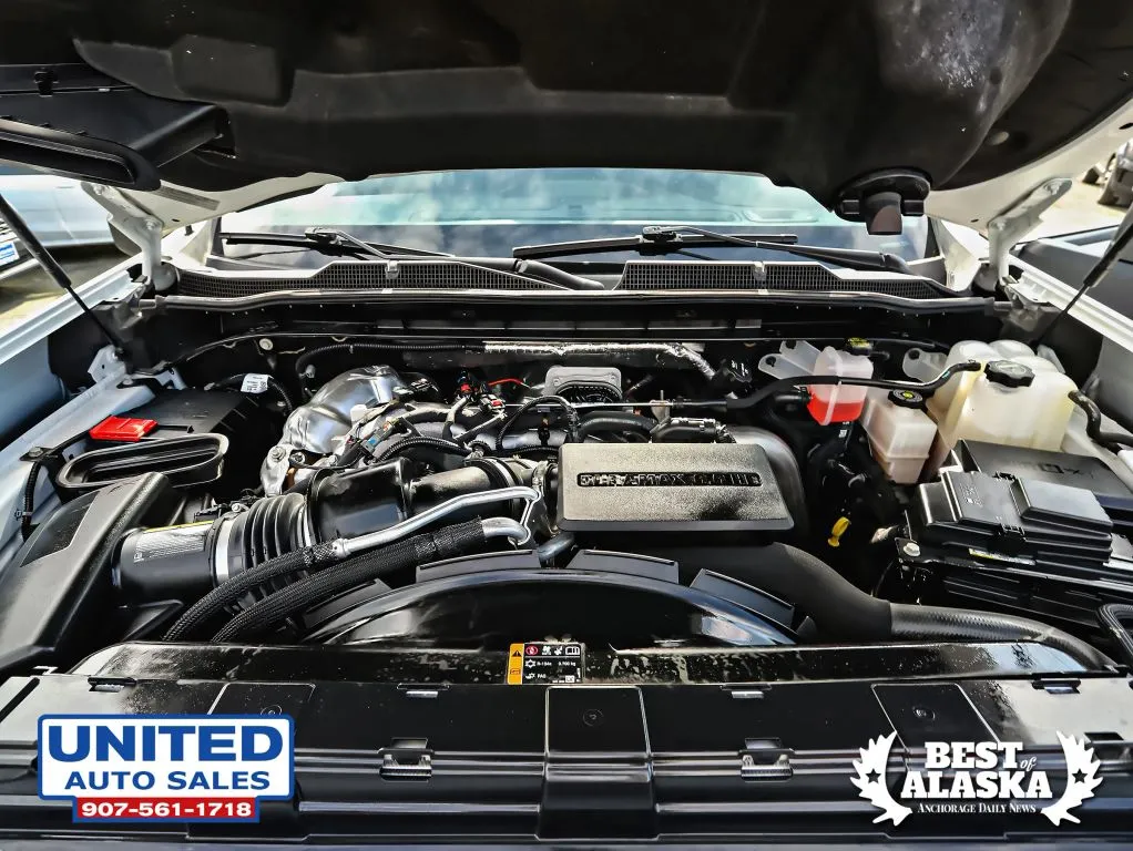 Chevrolet 3500HD photo 52
