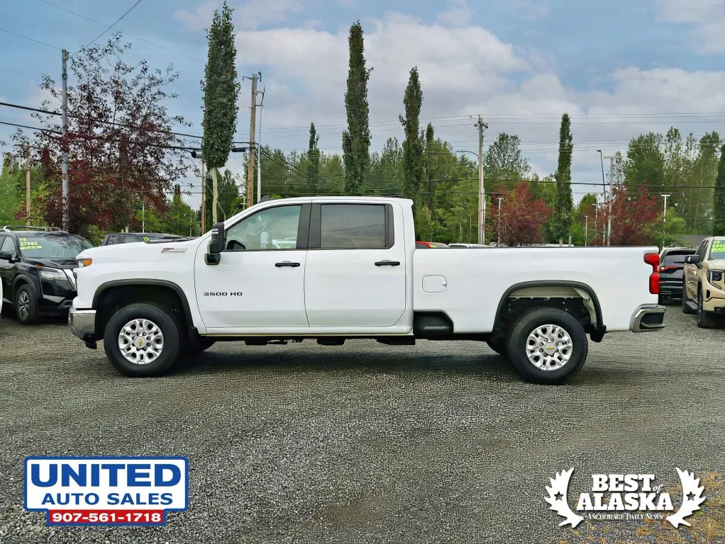 Chevrolet 3500HD photo 4