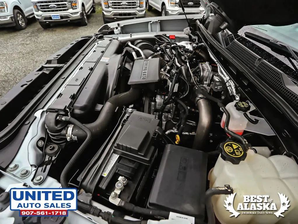 Chevrolet 3500HD photo 19