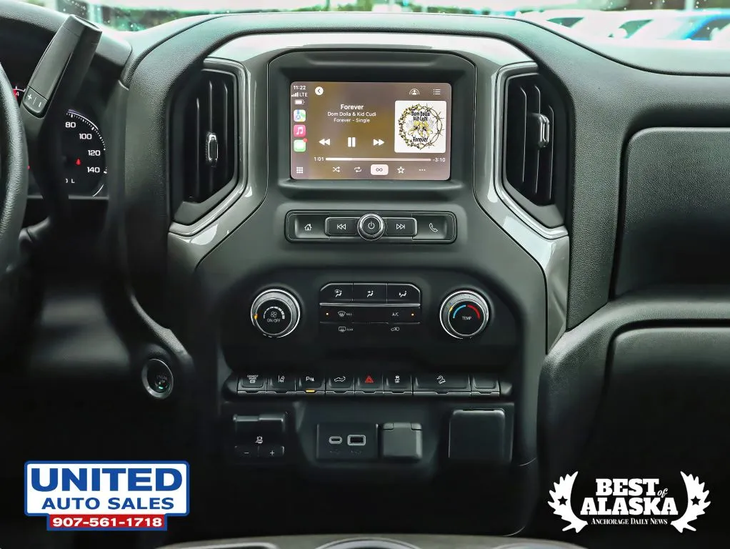 Chevrolet 3500HD photo 51