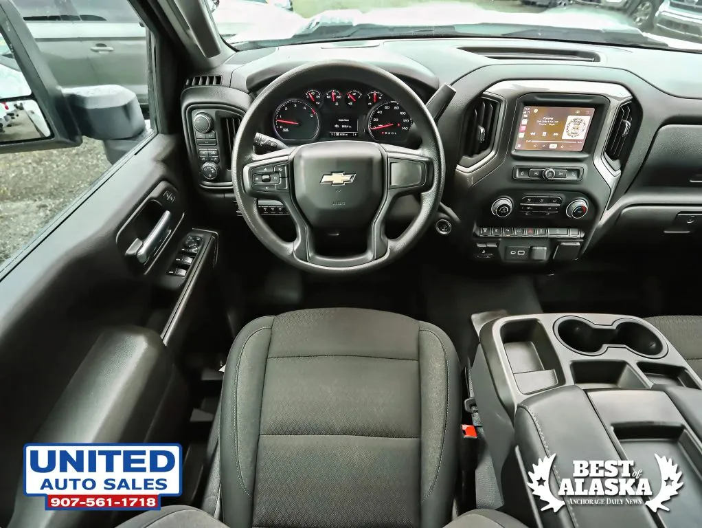 Chevrolet 3500HD photo 50