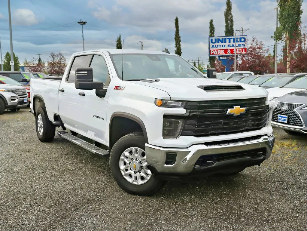 2024 Chevrolet Silverado 3500 HD Crew Cab Work Truck Pickup 4D 8 ft