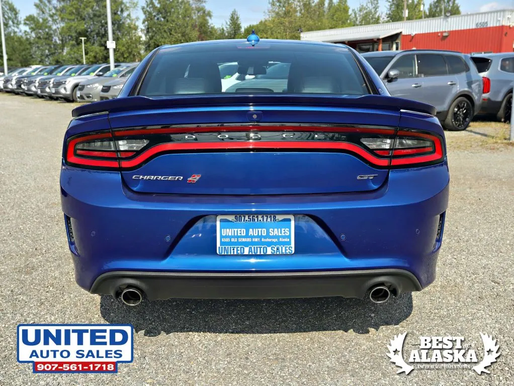 Dodge Charger photo 9