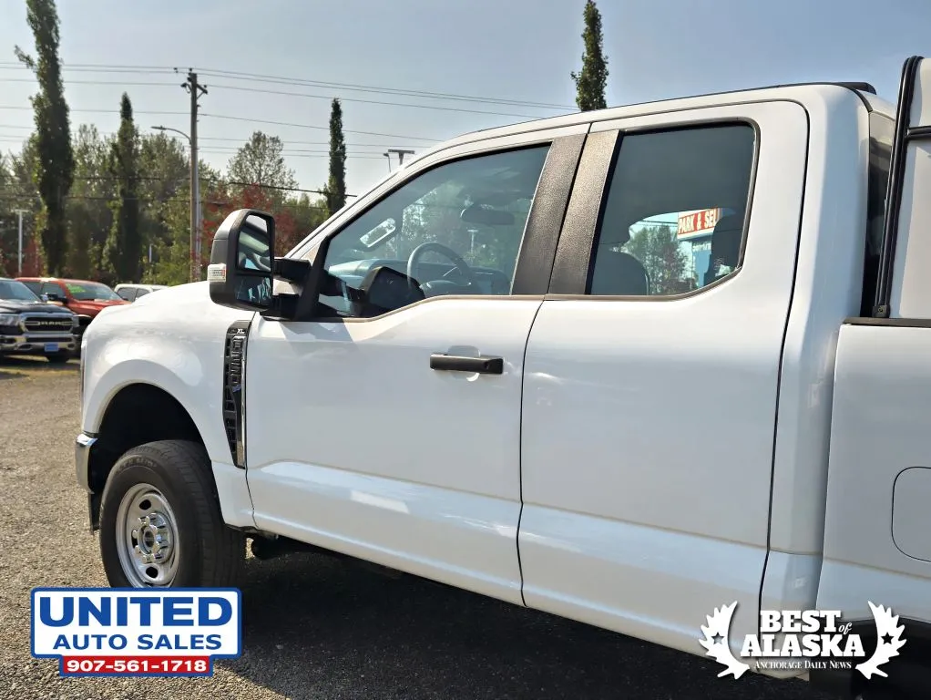 Ford F-250 photo 24