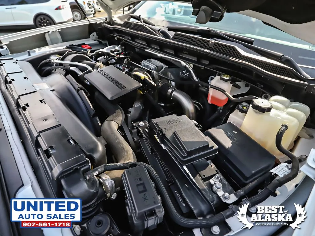 Chevrolet 3500HD photo 46