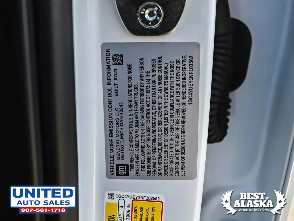 Chevrolet 3500HD photo 53
