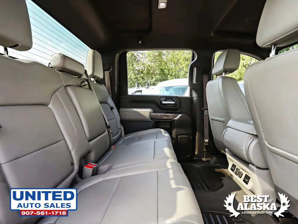 Chevrolet 3500HD photo 37