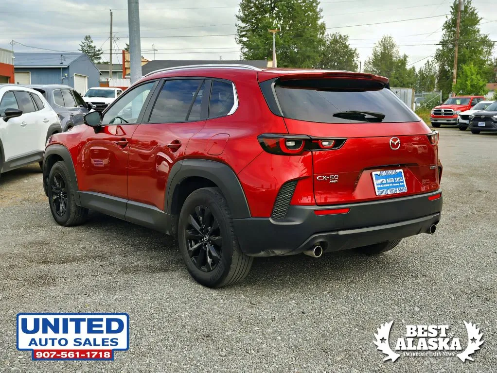 Mazda CX-50 photo 8
