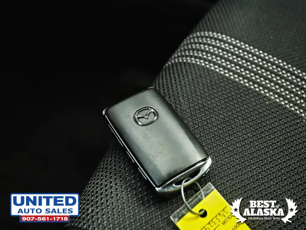 Mazda CX-50 photo 60