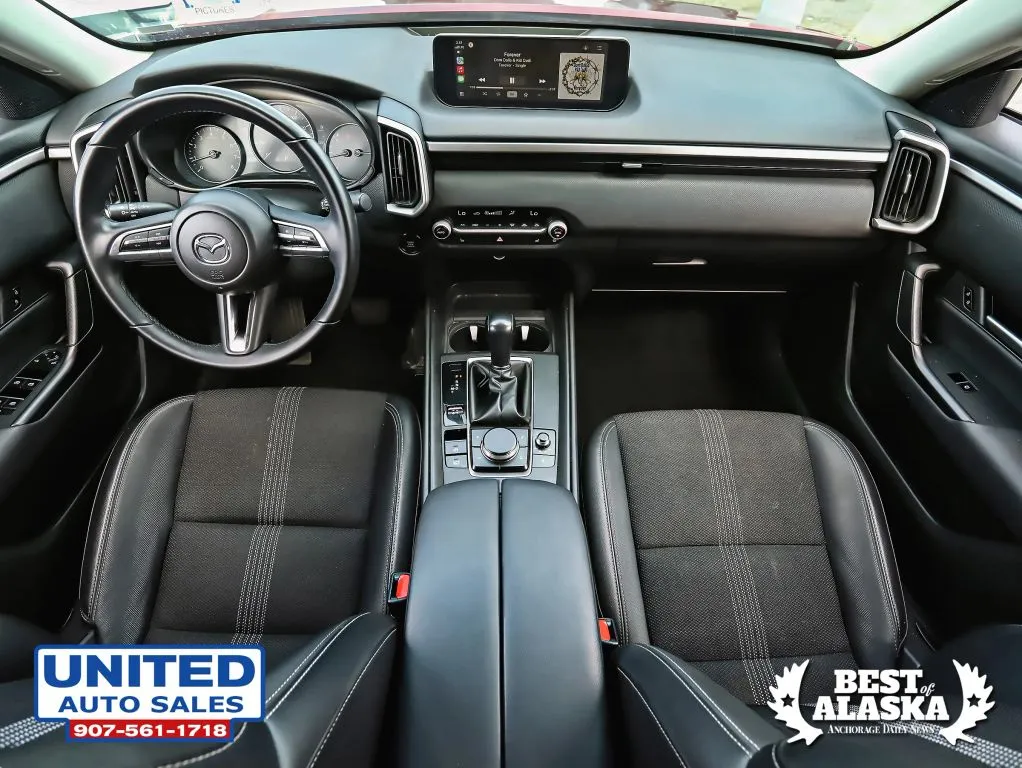 Mazda CX-50 photo 15