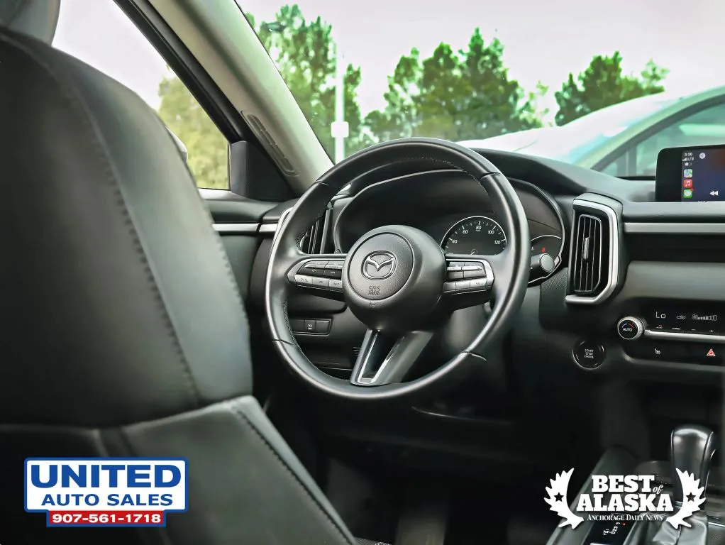 Mazda CX-50 photo 15