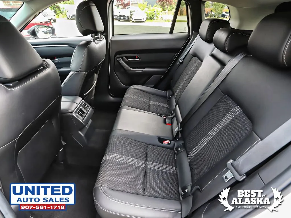 Mazda CX-50 photo 39