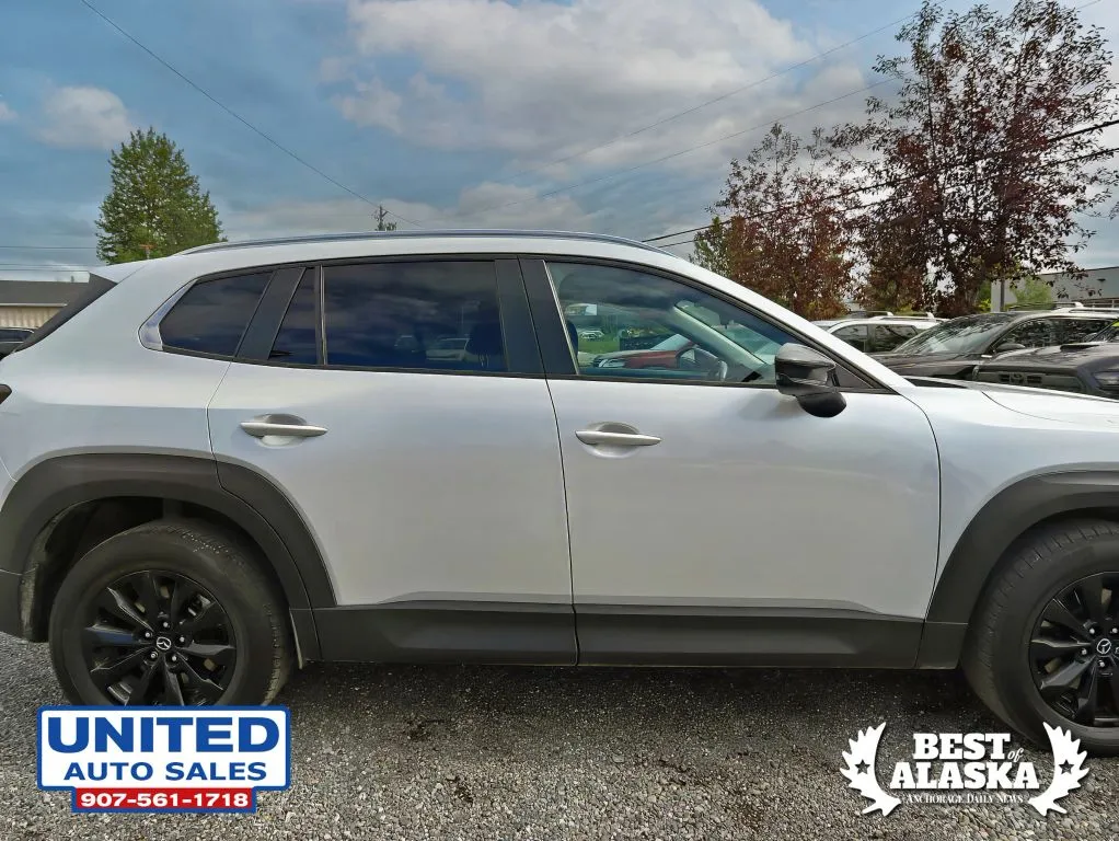 Mazda CX-50 photo 23