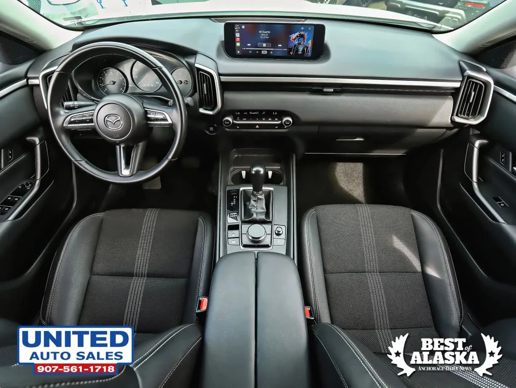 Mazda CX-50 photo 47