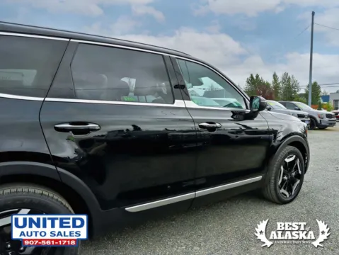 More photos of 2023 Kia Telluride S Sport Utility 4D at United Auto Sales, AK