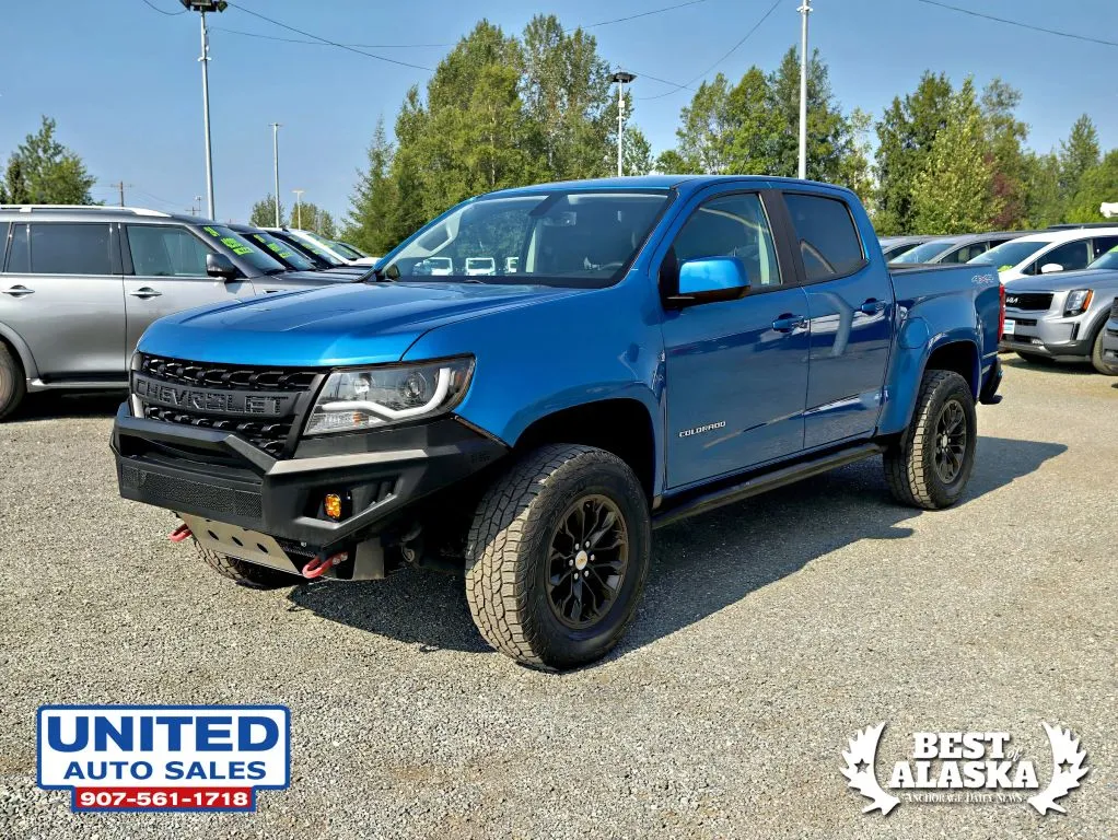 Chevrolet Colorado photo 2