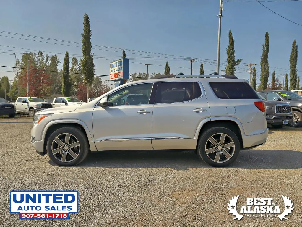 GMC Acadia photo 6
