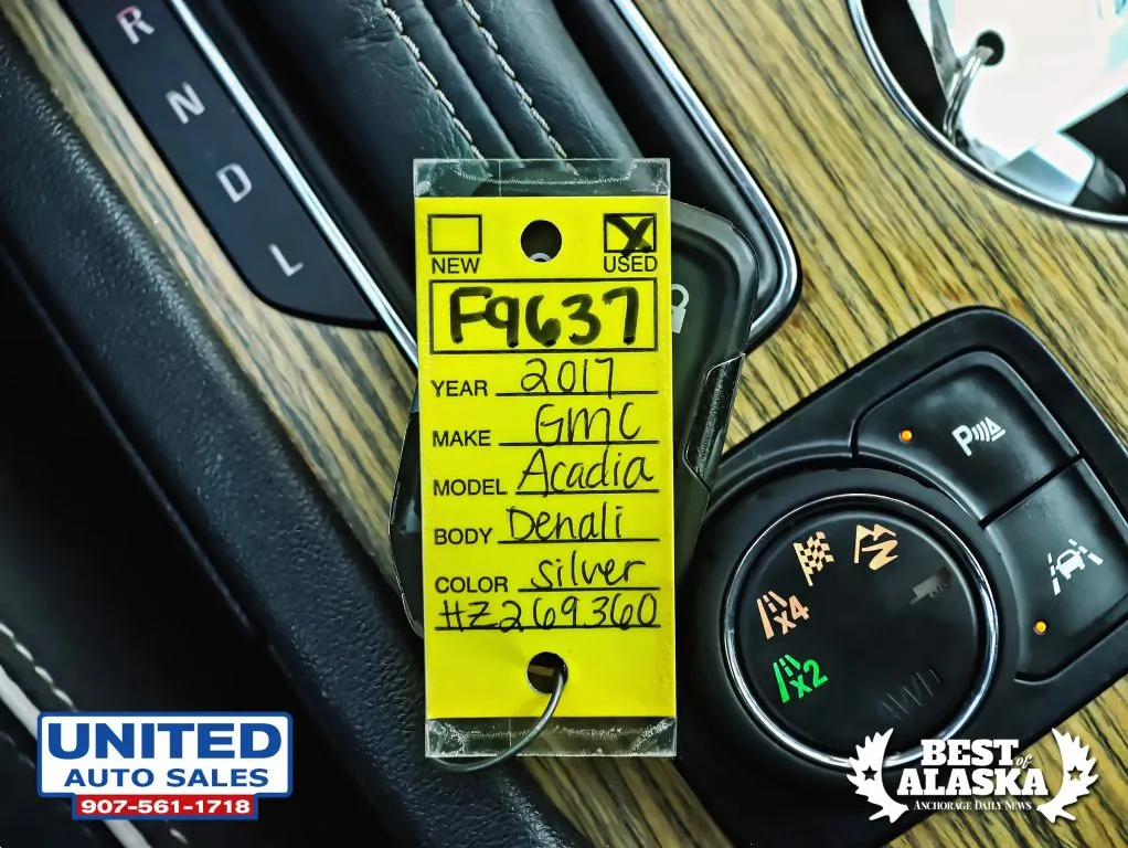 GMC Acadia photo 59