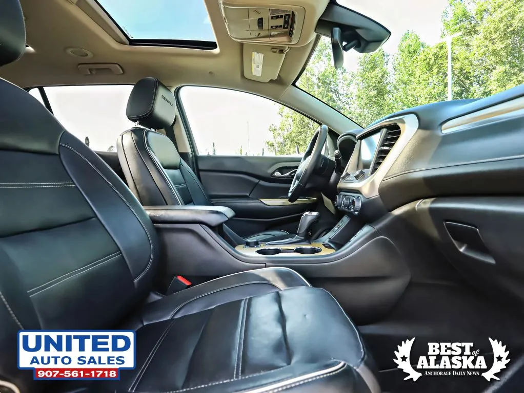 GMC Acadia photo 38