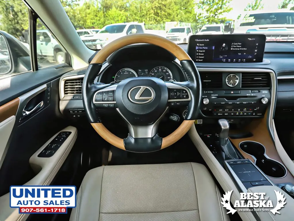 Lexus RX photo 16