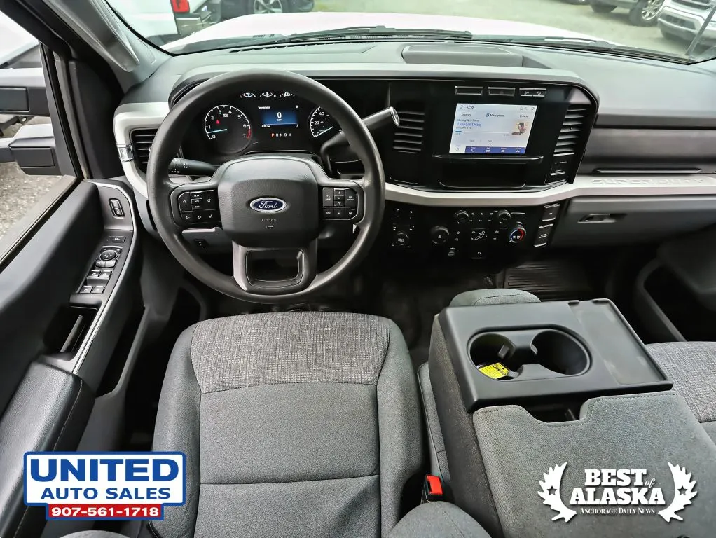 Ford F-350 photo 18