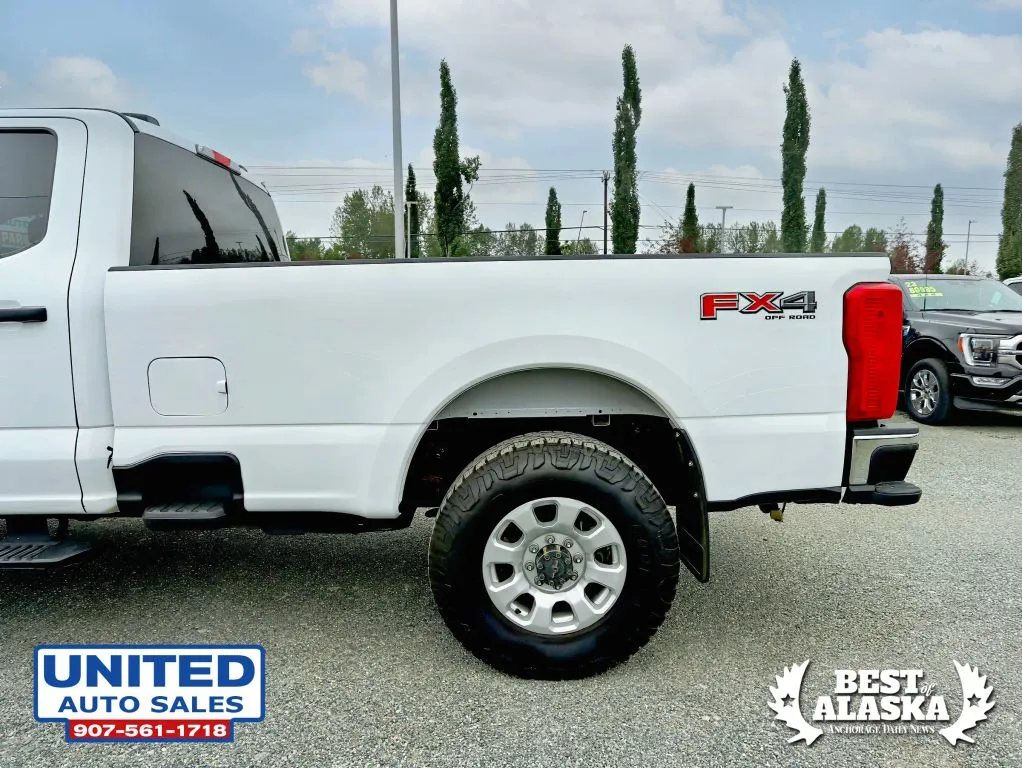Ford F-350 photo 25