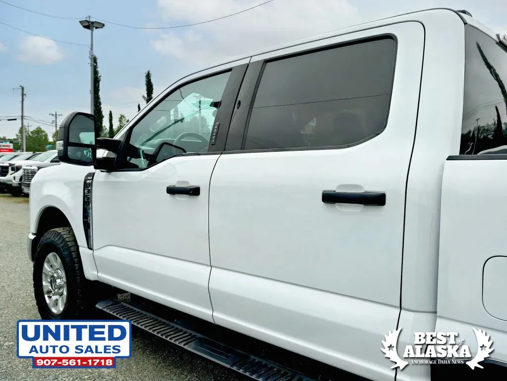 Ford F-350 photo 22