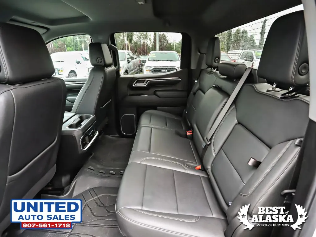 Chevrolet Silverado photo 37