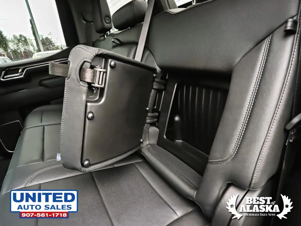 Chevrolet Silverado photo 39