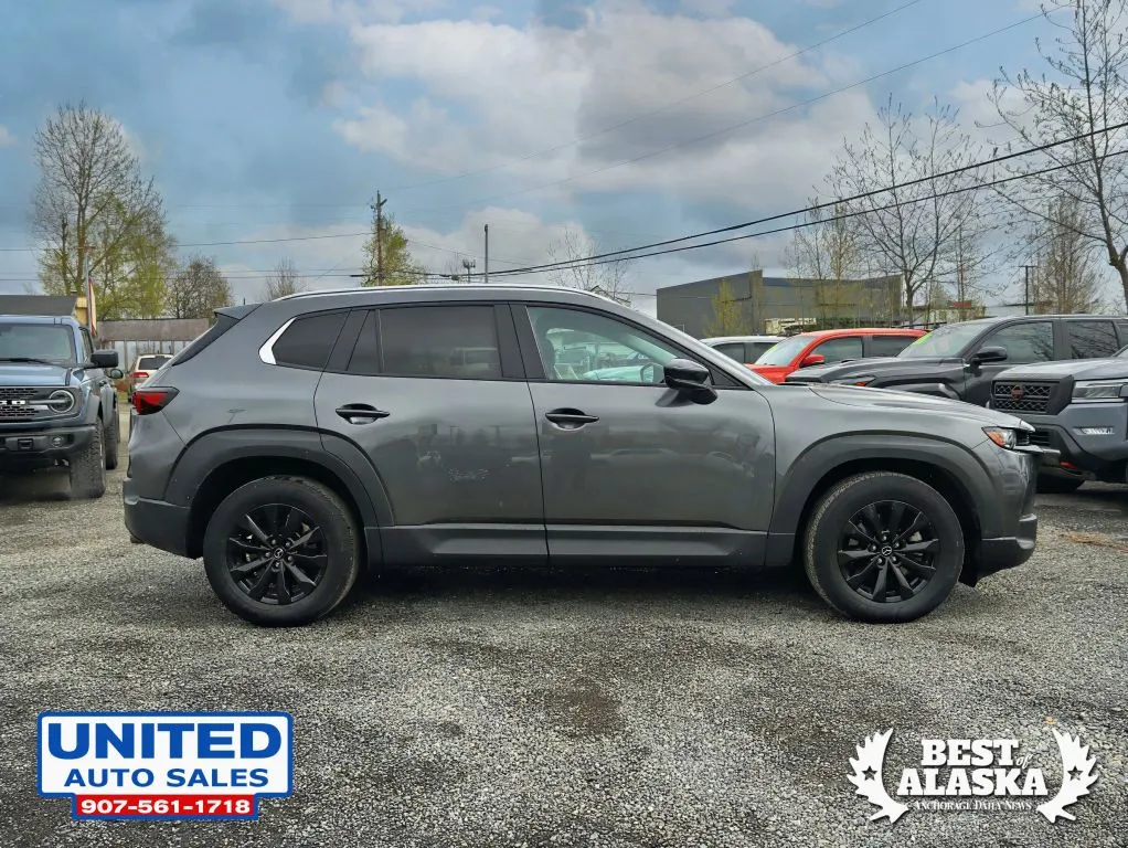 Mazda CX-50 photo 8