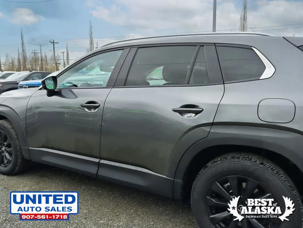 Mazda CX-50 photo 25