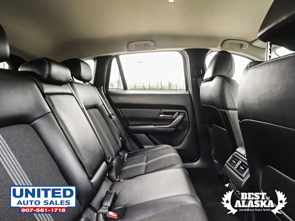 Mazda CX-50 photo 47