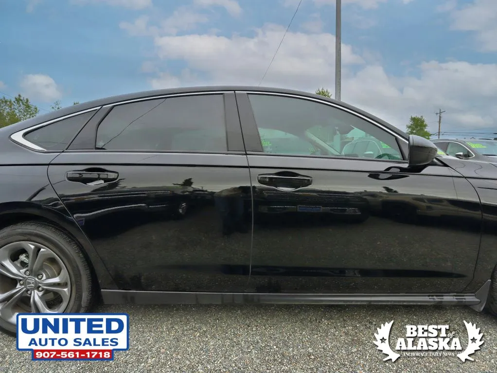 Honda Accord photo 24