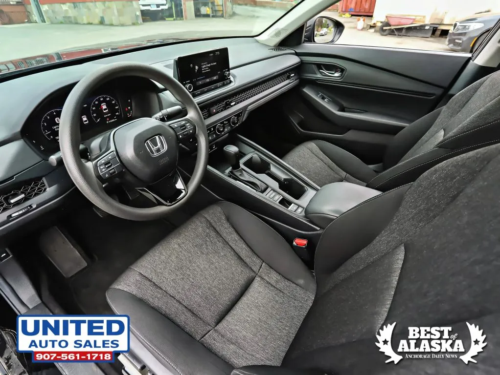 Honda Accord photo 27