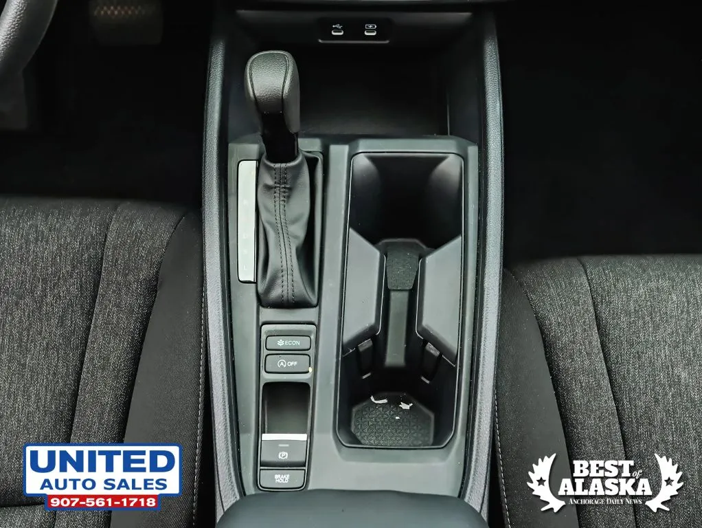 Honda Accord photo 18