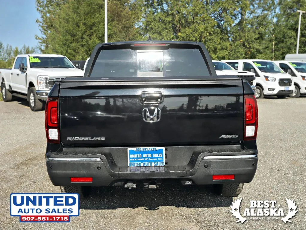 Honda Ridgeline photo 9