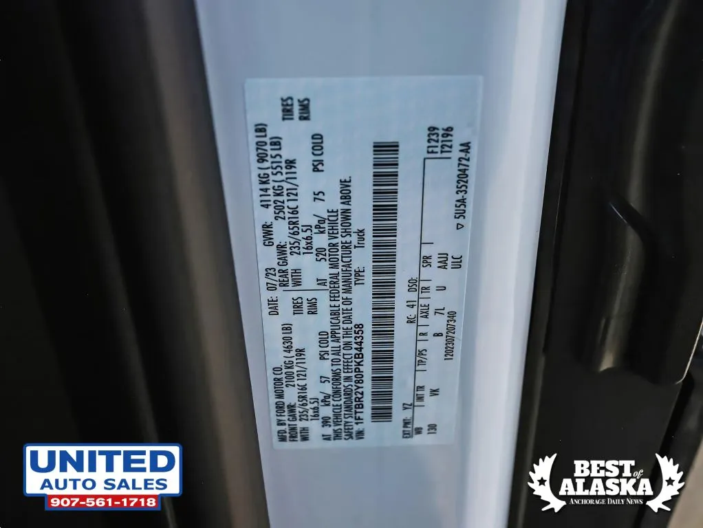 Ford Transit-250 photo 62