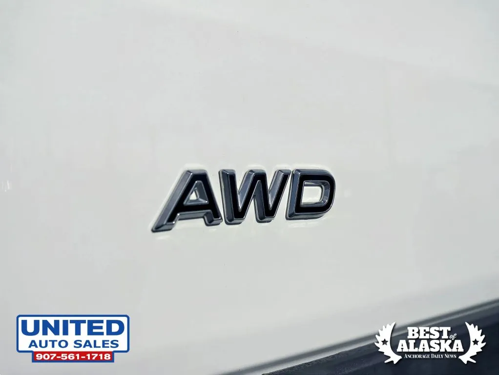 Ford Transit-250 photo 25