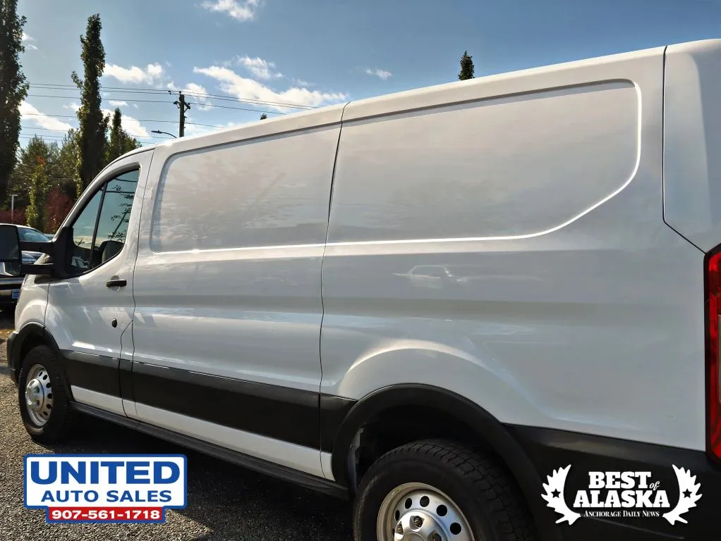 Ford Transit-250 photo 7