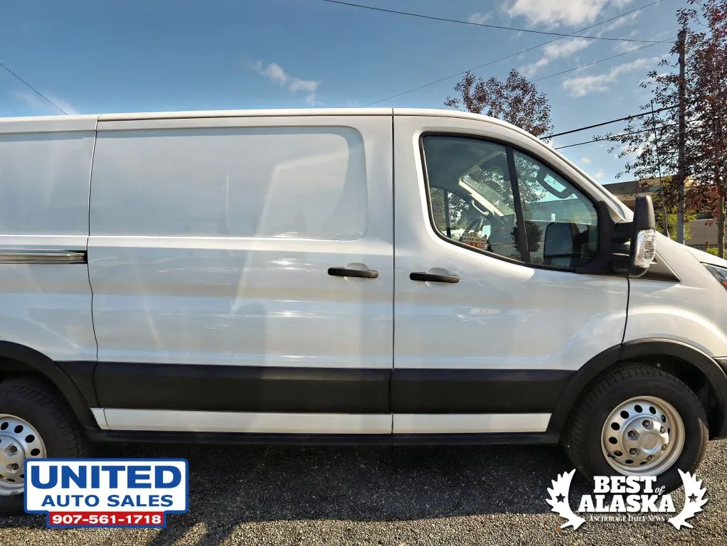Ford Transit-250 photo 5