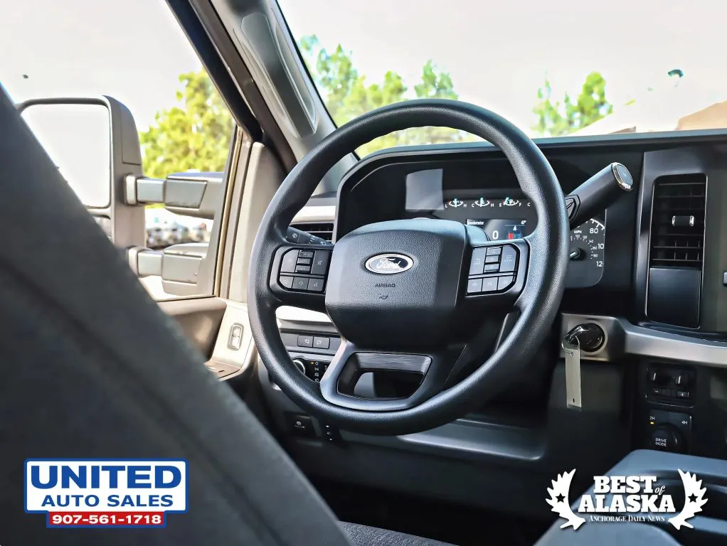 Ford F-250 photo 17