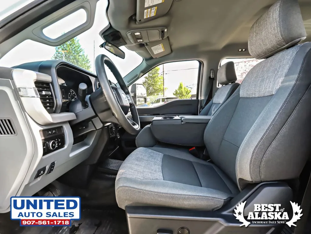 Ford F-250 photo 11