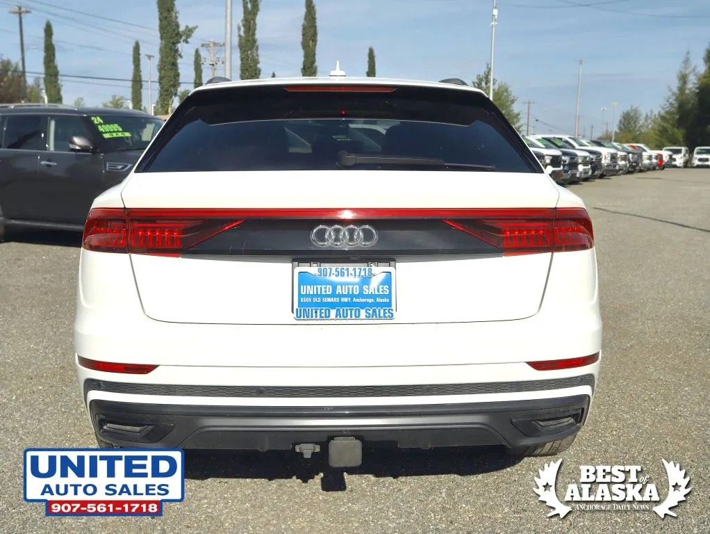 Audi Q8 photo 8