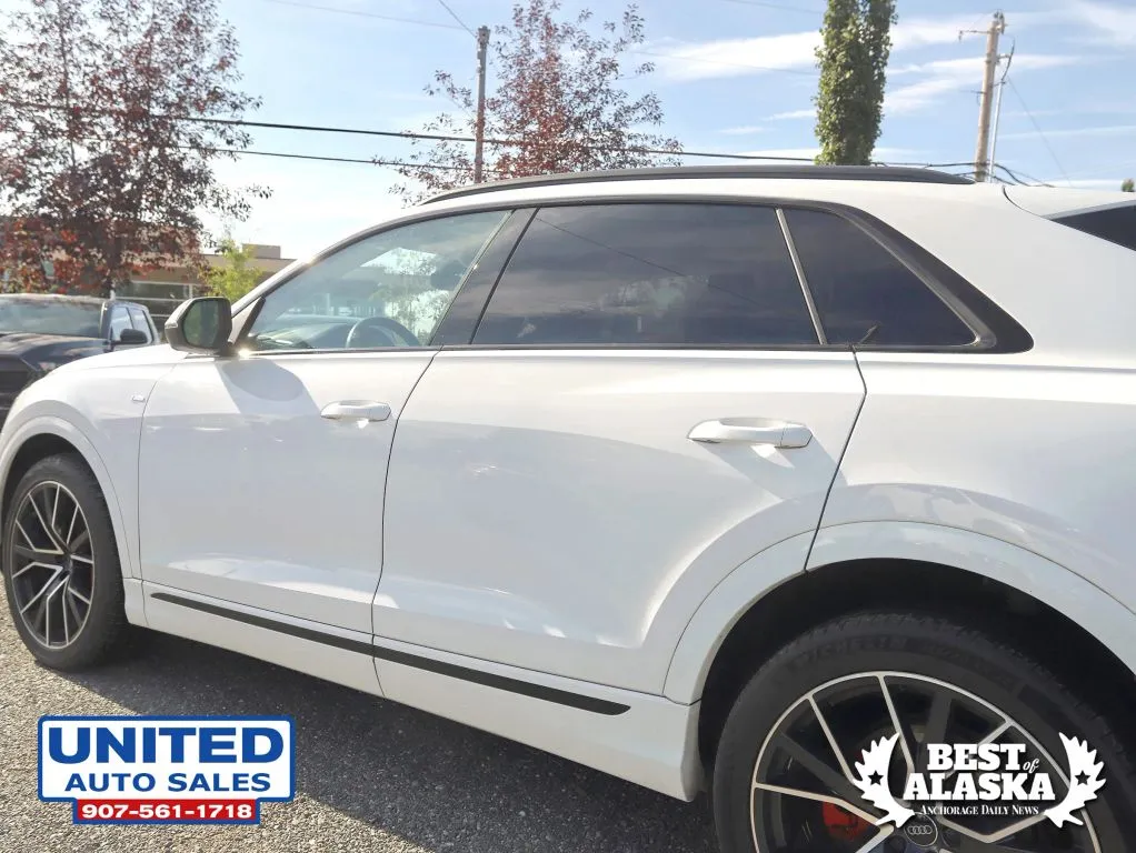 Audi Q8 photo 25