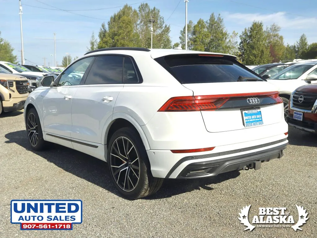 Audi Q8 photo 7