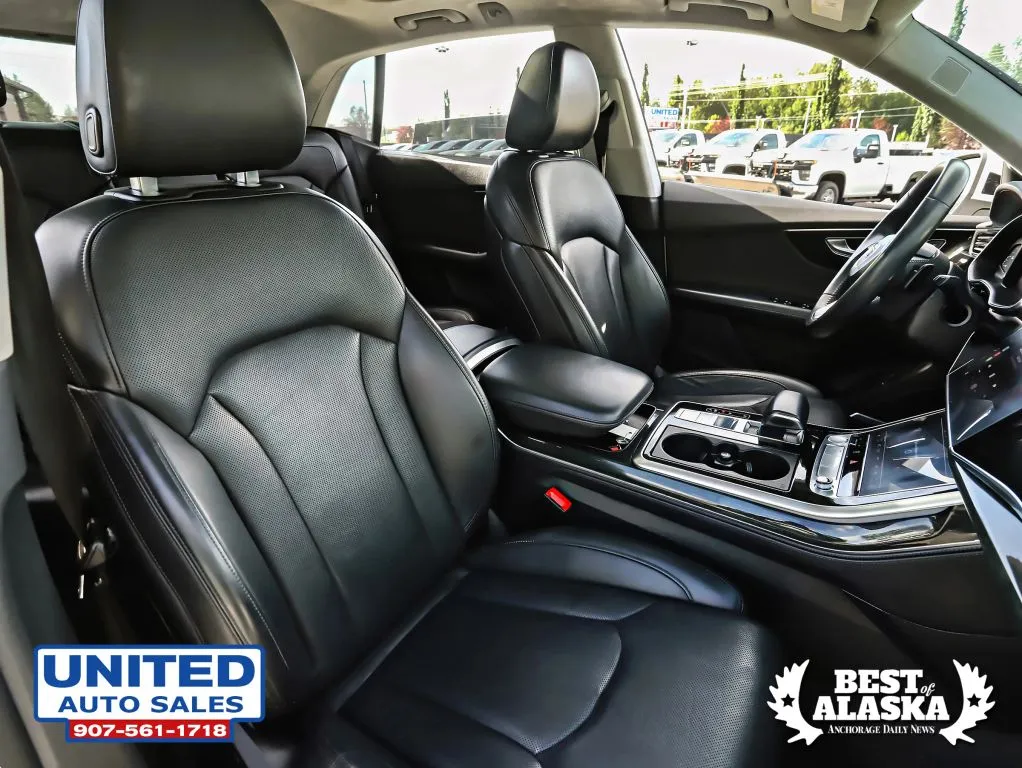 Audi Q8 photo 45