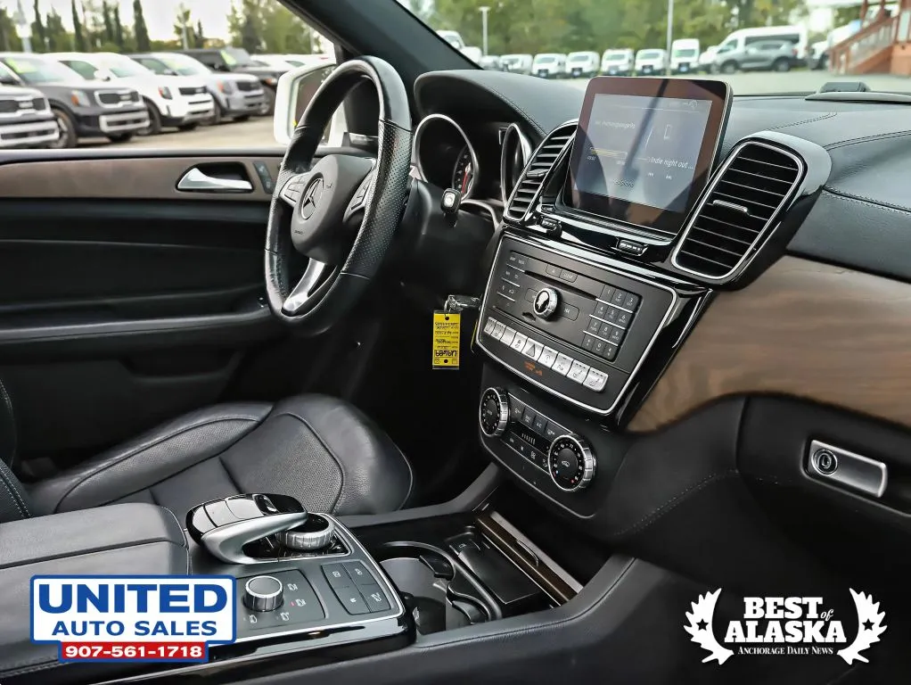 Mercedes-Benz GLE photo 41